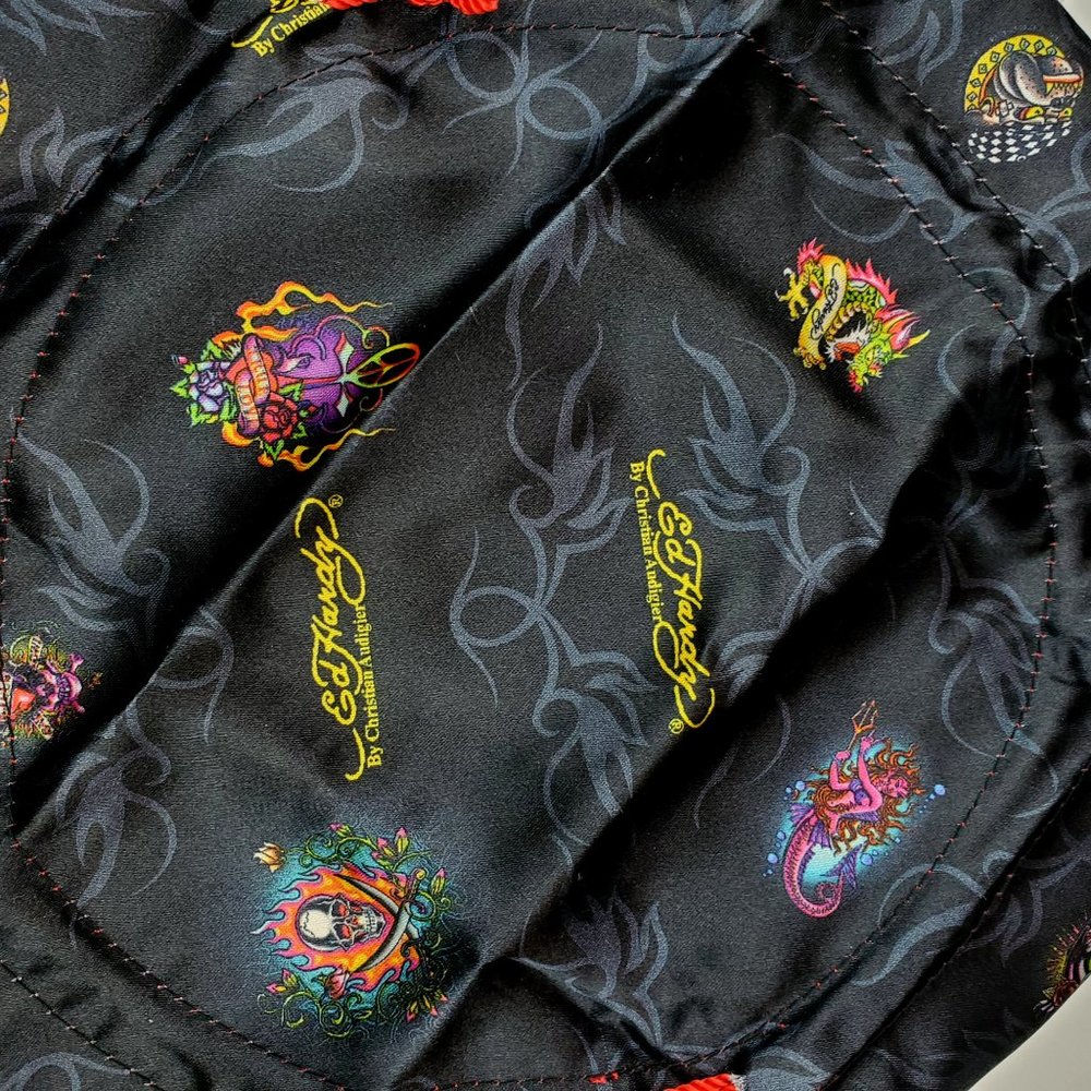 ED HARDY VINTAGE Style Earrings /Stud Earrings / Hard Rock Accessories - Picture 7 of 8